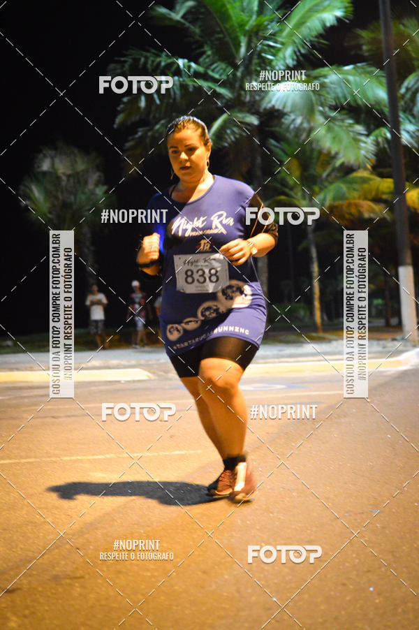 Buy your photos of the eventNight Run 5K 10K Praia Grande on Fotop