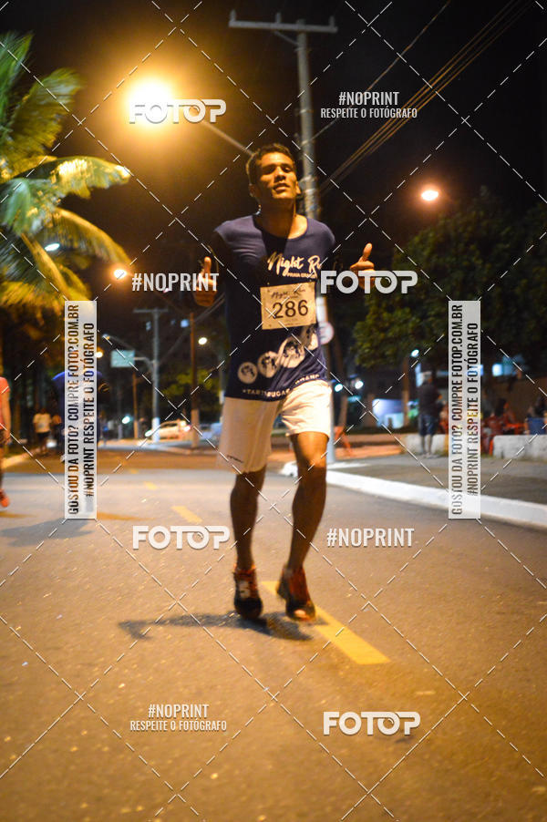 Buy your photos of the eventNight Run 5K 10K Praia Grande on Fotop