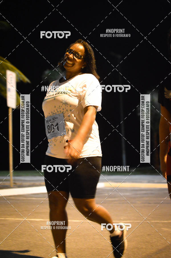 Buy your photos of the eventNight Run 5K 10K Praia Grande on Fotop