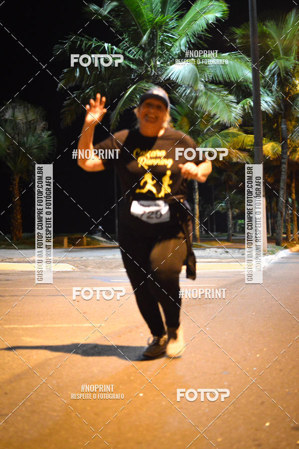 Buy your photos of the eventNight Run 5K 10K Praia Grande on Fotop