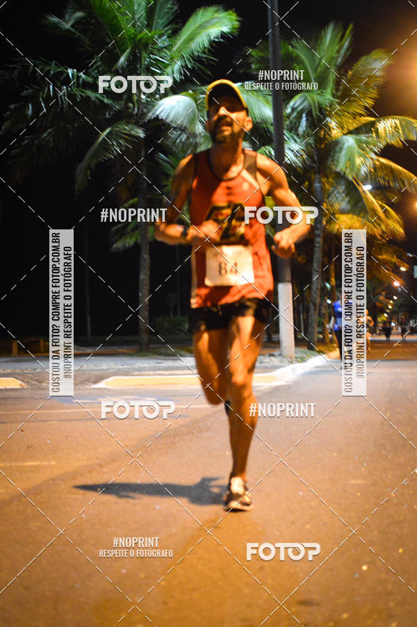 Buy your photos of the eventNight Run 5K 10K Praia Grande on Fotop