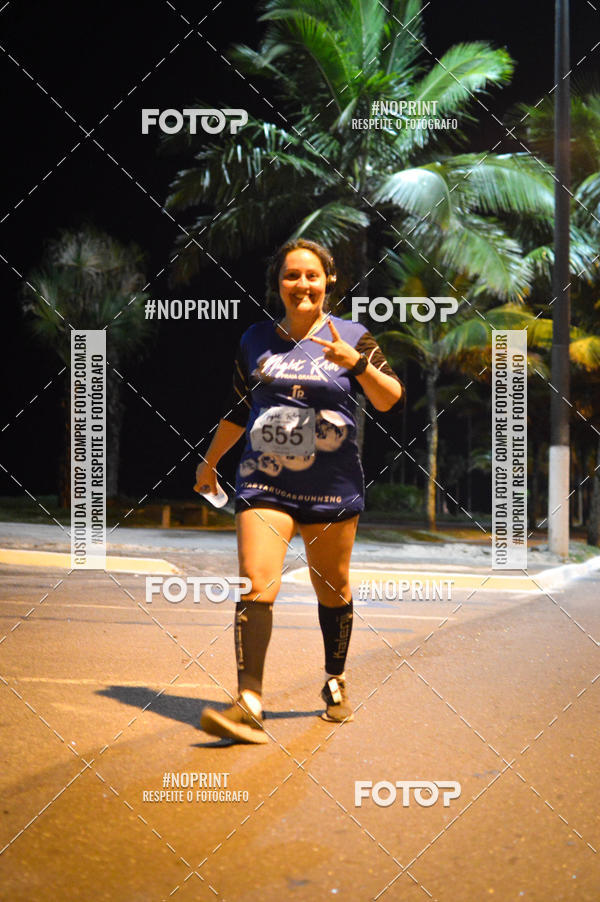 Buy your photos of the eventNight Run 5K 10K Praia Grande on Fotop