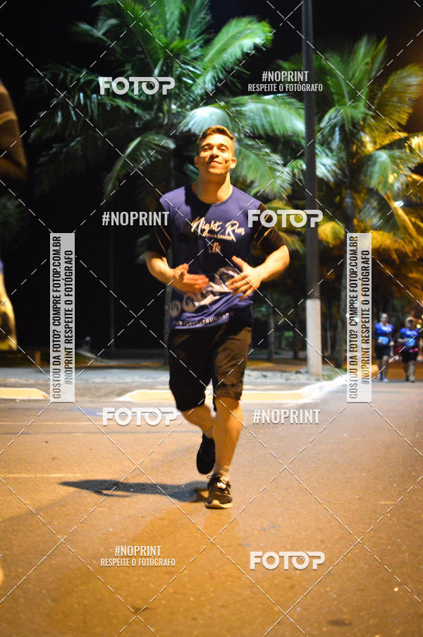 Buy your photos of the eventNight Run 5K 10K Praia Grande on Fotop