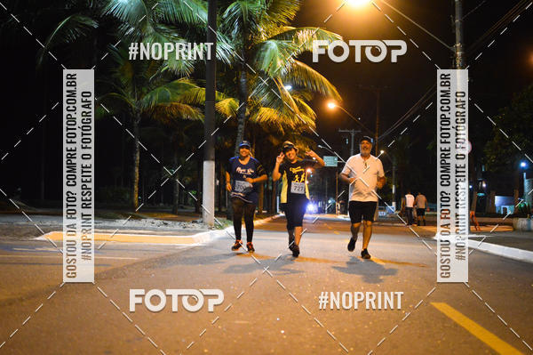 Buy your photos of the eventNight Run 5K 10K Praia Grande on Fotop