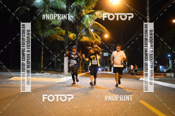 Buy your photos of the eventNight Run 5K 10K Praia Grande on Fotop
