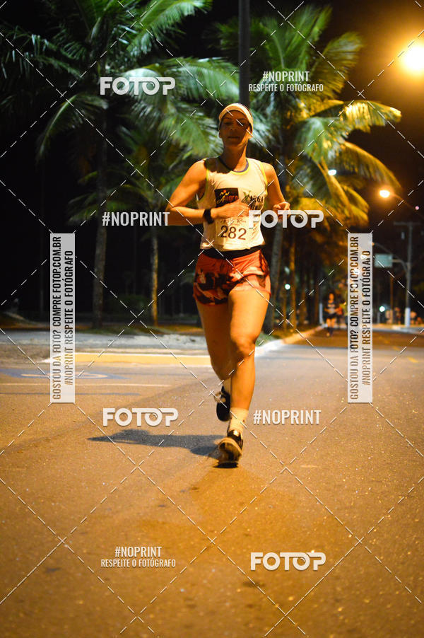 Buy your photos of the eventNight Run 5K 10K Praia Grande on Fotop