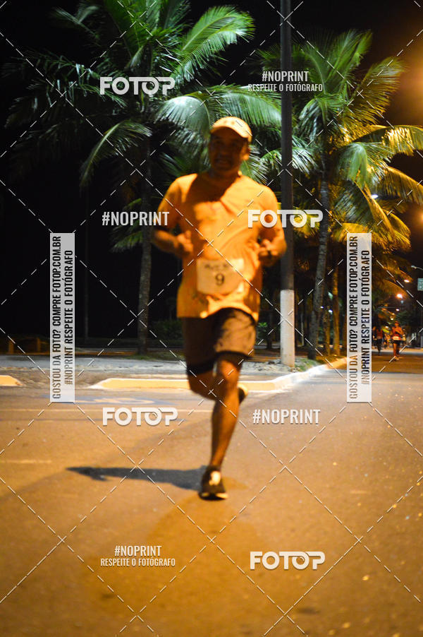 Buy your photos of the eventNight Run 5K 10K Praia Grande on Fotop