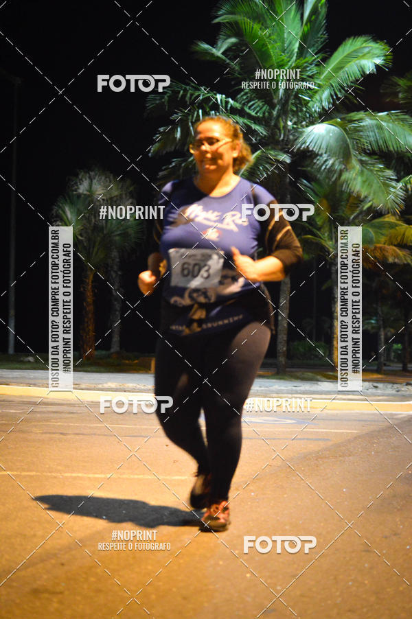 Buy your photos of the eventNight Run 5K 10K Praia Grande on Fotop