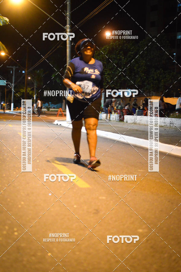 Buy your photos of the eventNight Run 5K 10K Praia Grande on Fotop
