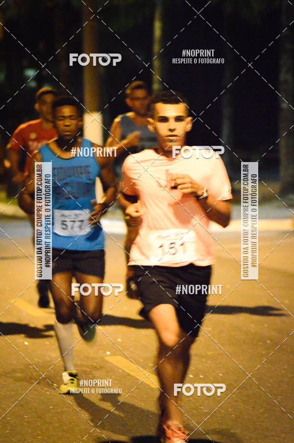 Buy your photos of the eventNight Run 5K 10K Praia Grande on Fotop
