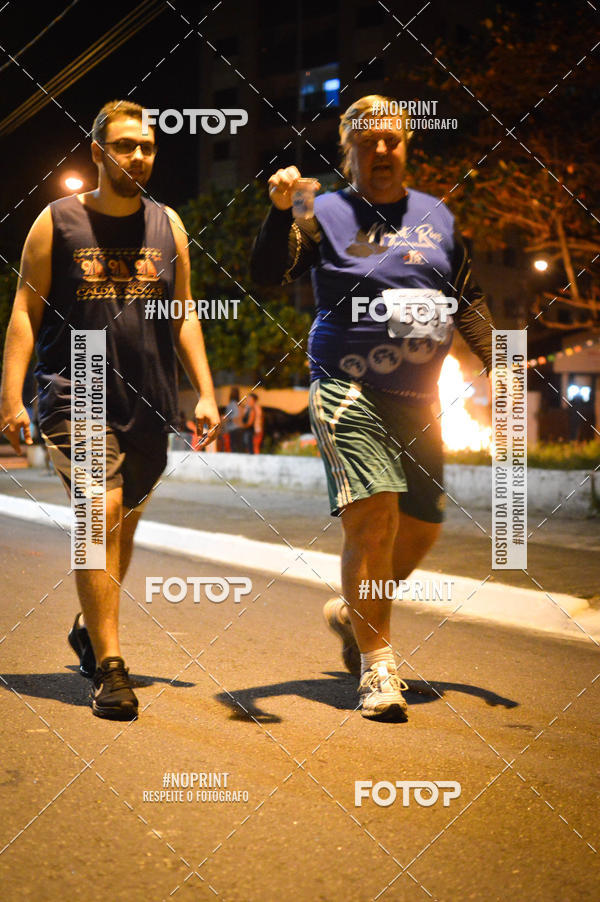 Buy your photos of the eventNight Run 5K 10K Praia Grande on Fotop
