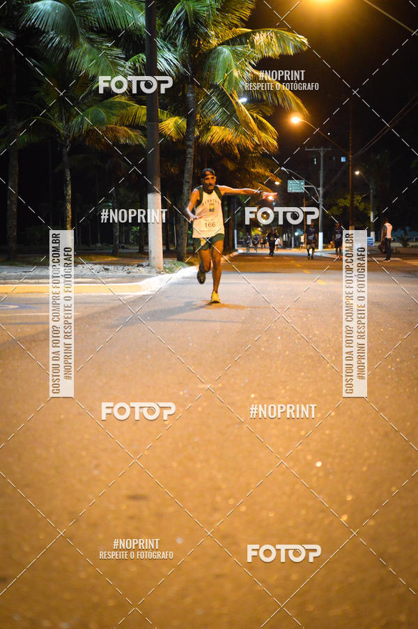 Buy your photos of the eventNight Run 5K 10K Praia Grande on Fotop