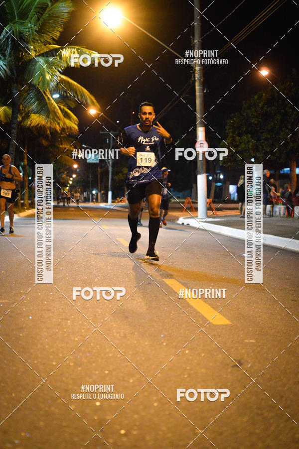 Buy your photos of the eventNight Run 5K 10K Praia Grande on Fotop