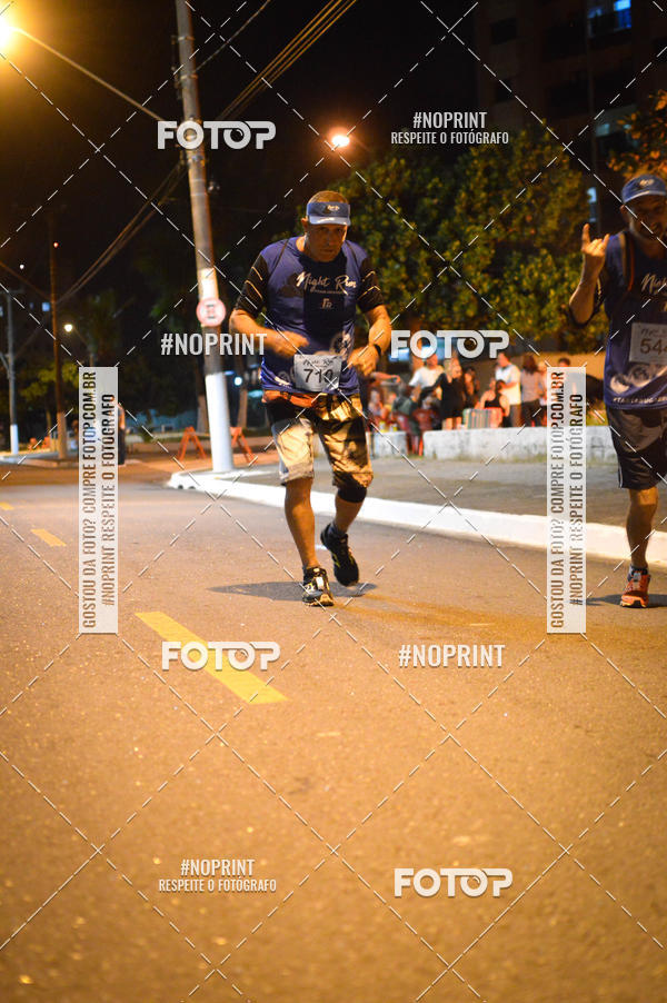 Buy your photos of the eventNight Run 5K 10K Praia Grande on Fotop