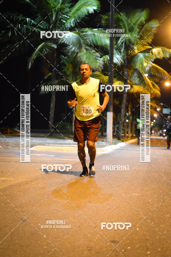 Buy your photos of the eventNight Run 5K 10K Praia Grande on Fotop
