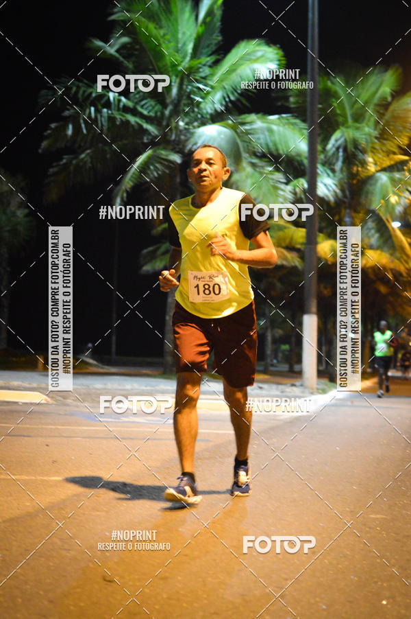 Buy your photos of the eventNight Run 5K 10K Praia Grande on Fotop