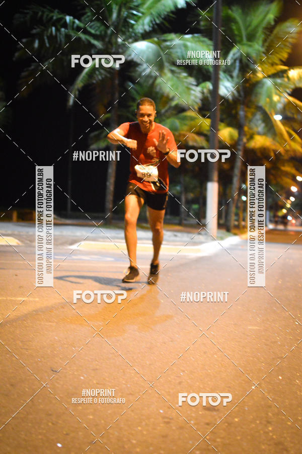 Buy your photos of the eventNight Run 5K 10K Praia Grande on Fotop
