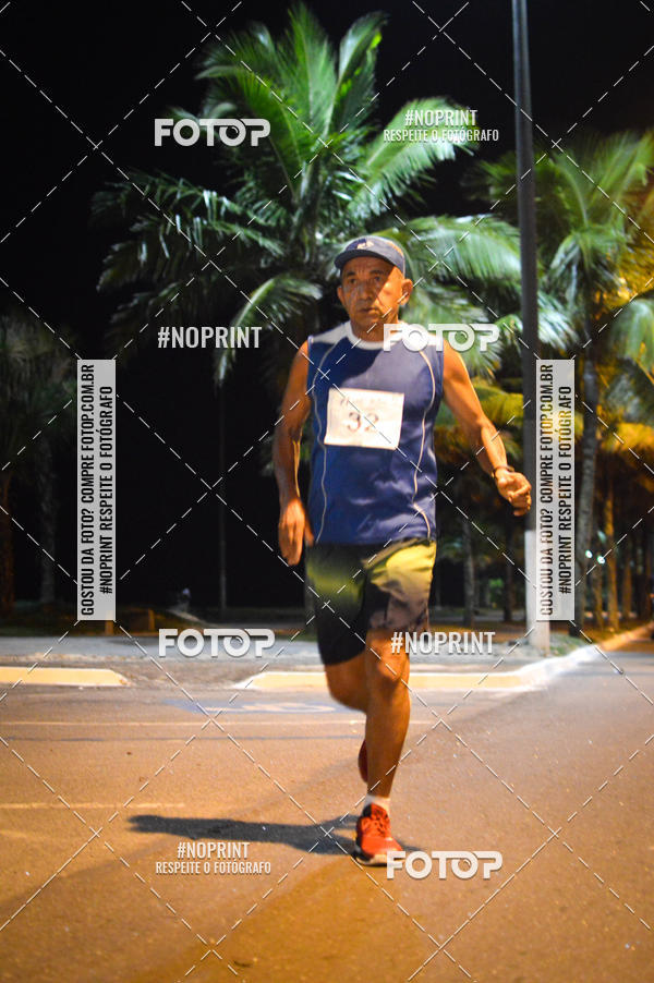 Buy your photos of the eventNight Run 5K 10K Praia Grande on Fotop