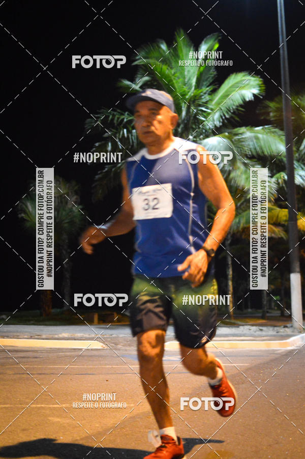 Buy your photos of the eventNight Run 5K 10K Praia Grande on Fotop