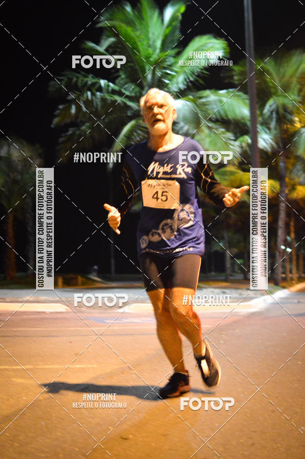 Buy your photos of the eventNight Run 5K 10K Praia Grande on Fotop