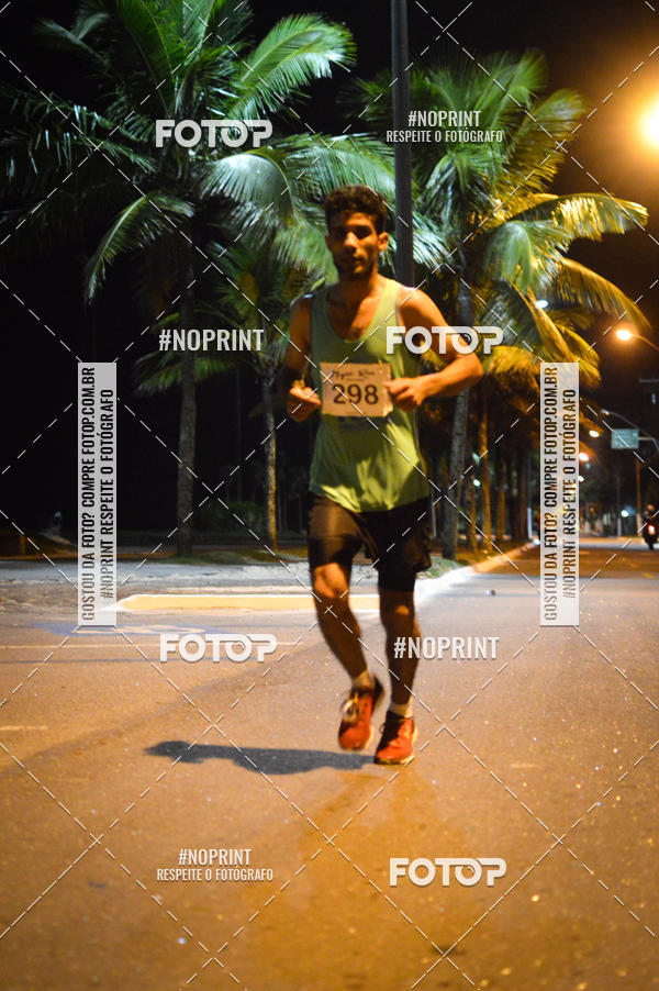 Buy your photos of the eventNight Run 5K 10K Praia Grande on Fotop