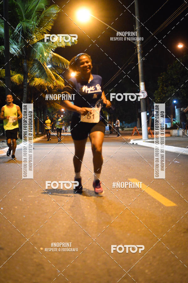 Buy your photos of the eventNight Run 5K 10K Praia Grande on Fotop
