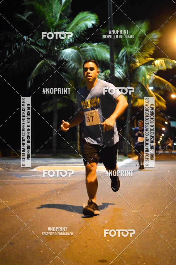Buy your photos of the eventNight Run 5K 10K Praia Grande on Fotop