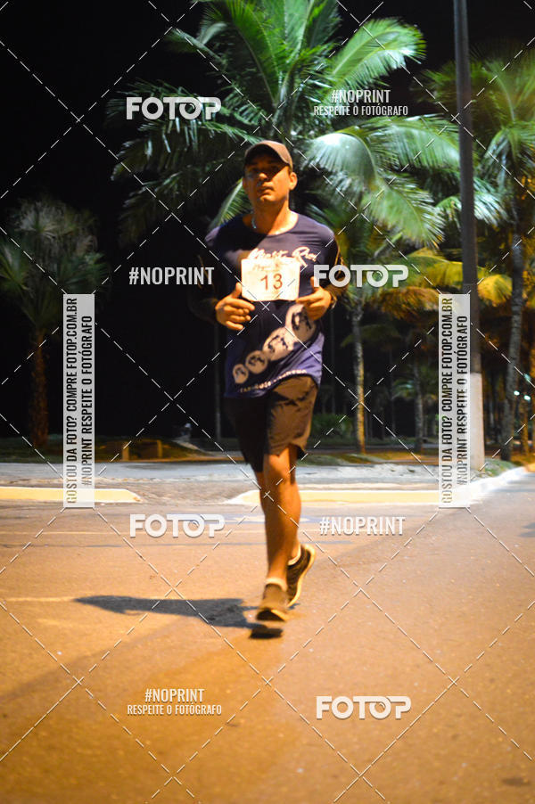 Buy your photos of the eventNight Run 5K 10K Praia Grande on Fotop