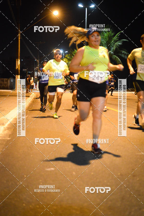 Buy your photos of the eventNight Run 5K 10K Praia Grande on Fotop