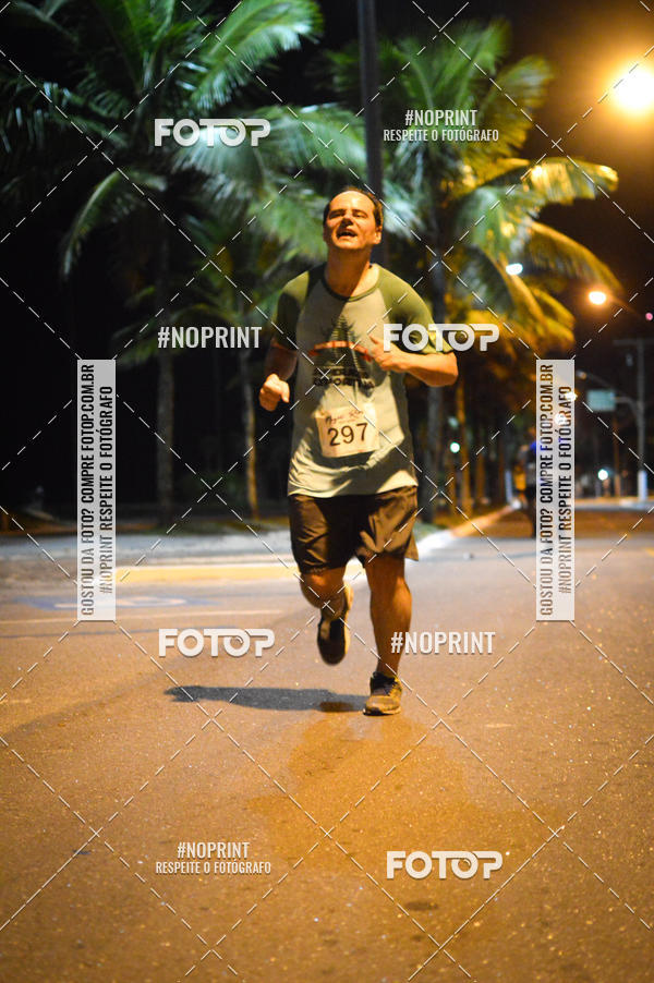 Buy your photos of the eventNight Run 5K 10K Praia Grande on Fotop