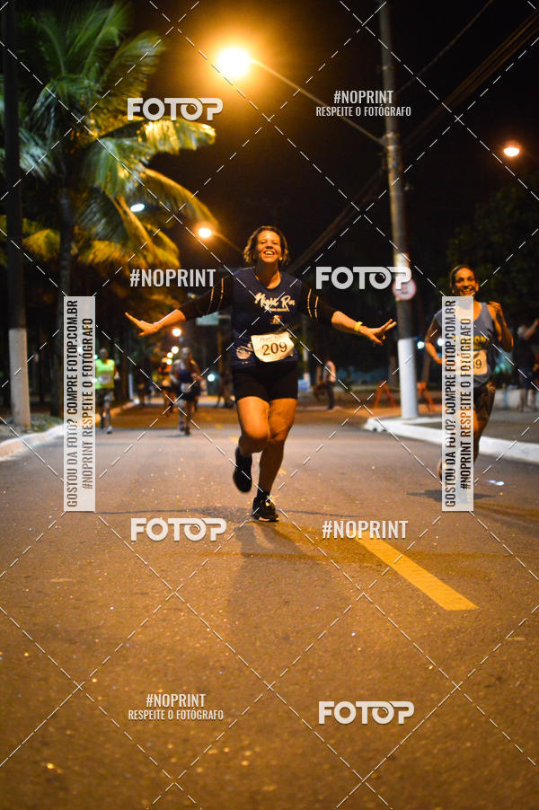 Buy your photos of the eventNight Run 5K 10K Praia Grande on Fotop