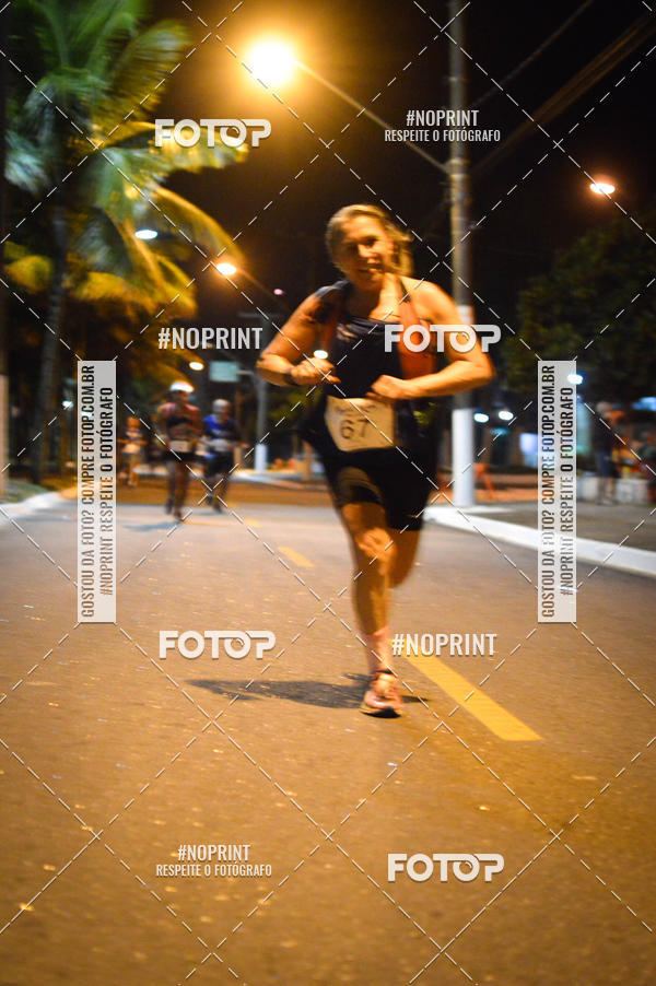 Buy your photos of the eventNight Run 5K 10K Praia Grande on Fotop