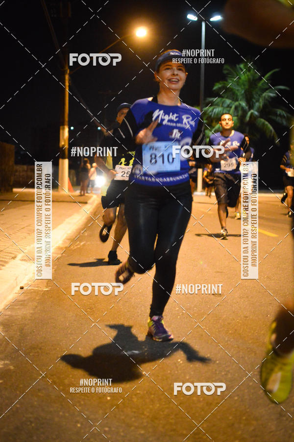 Buy your photos of the eventNight Run 5K 10K Praia Grande on Fotop