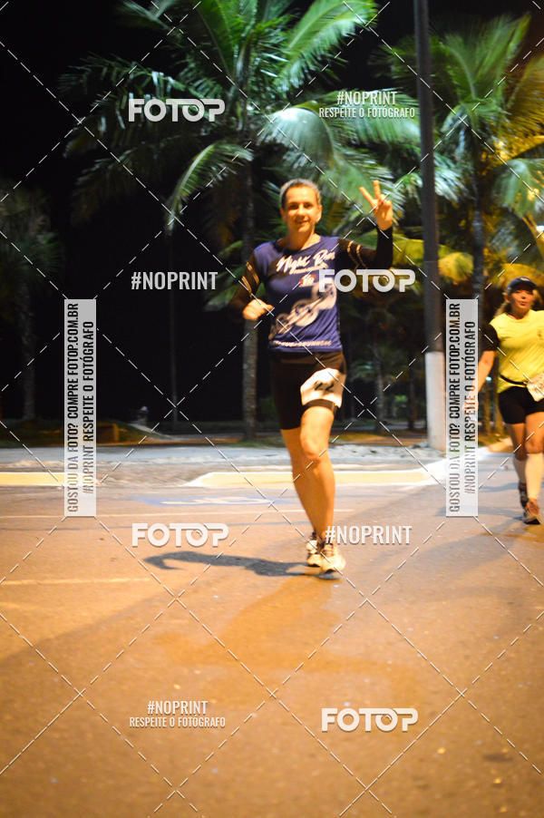 Buy your photos of the eventNight Run 5K 10K Praia Grande on Fotop