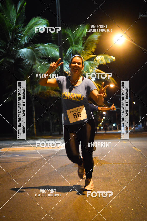 Buy your photos of the eventNight Run 5K 10K Praia Grande on Fotop
