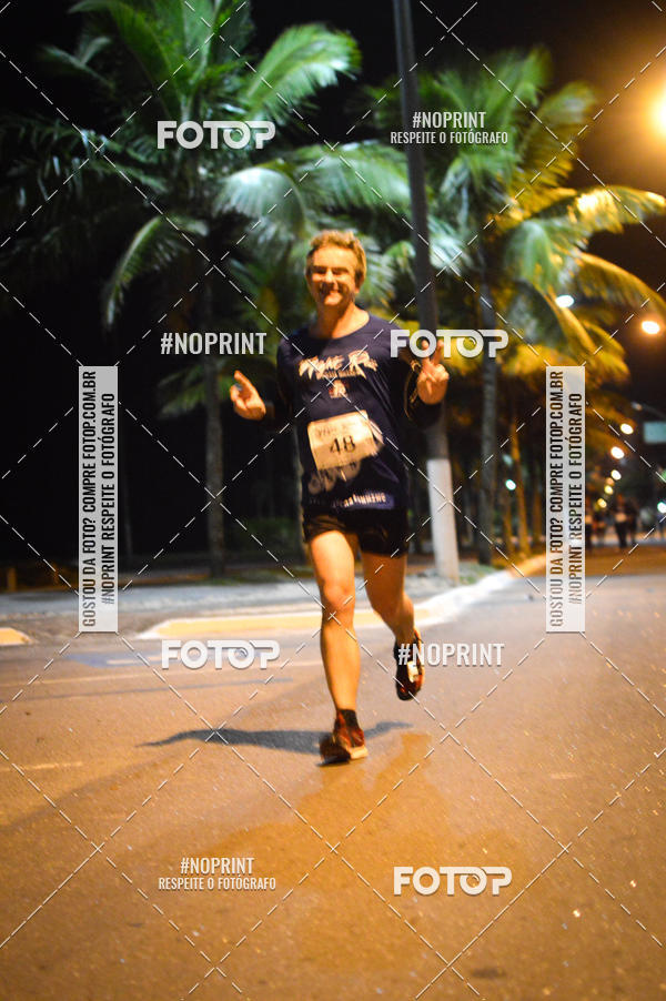 Buy your photos of the eventNight Run 5K 10K Praia Grande on Fotop
