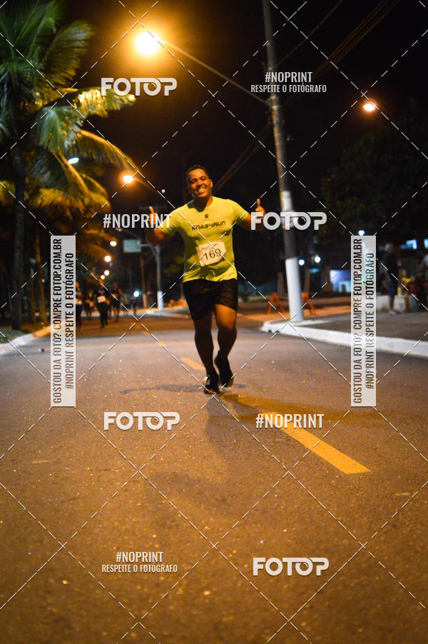 Buy your photos of the eventNight Run 5K 10K Praia Grande on Fotop