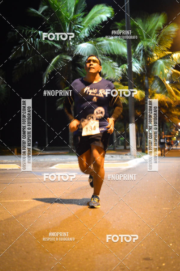 Buy your photos of the eventNight Run 5K 10K Praia Grande on Fotop