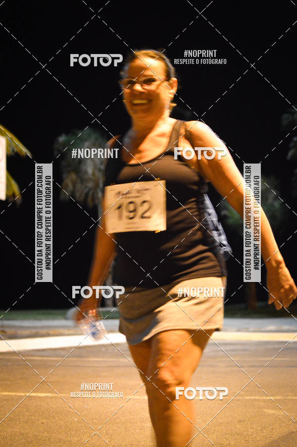 Buy your photos of the eventNight Run 5K 10K Praia Grande on Fotop