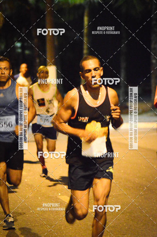 Buy your photos of the eventNight Run 5K 10K Praia Grande on Fotop