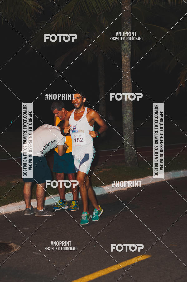 Buy your photos of the eventNight Run 5K 10K Praia Grande on Fotop
