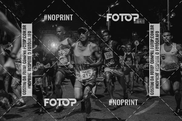 Buy your photos of the eventNight Run 5K 10K Praia Grande on Fotop