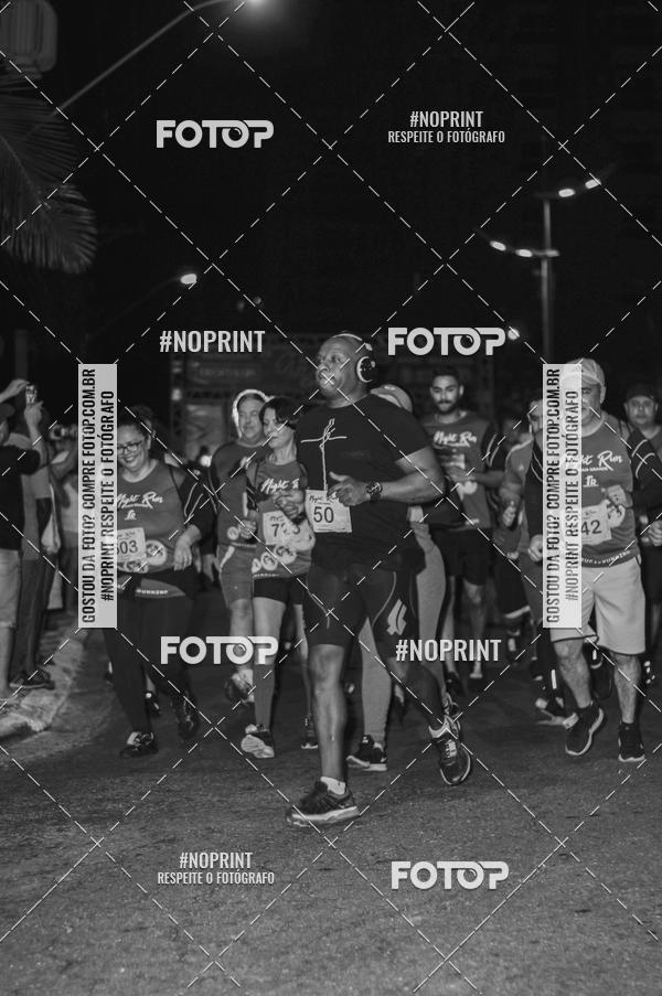 Buy your photos of the eventNight Run 5K 10K Praia Grande on Fotop