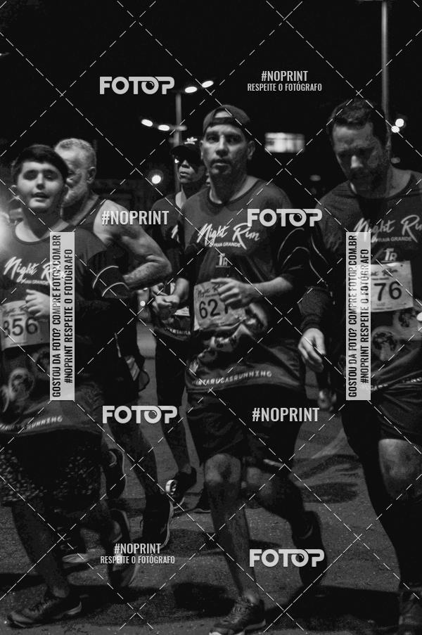 Buy your photos of the eventNight Run 5K 10K Praia Grande on Fotop