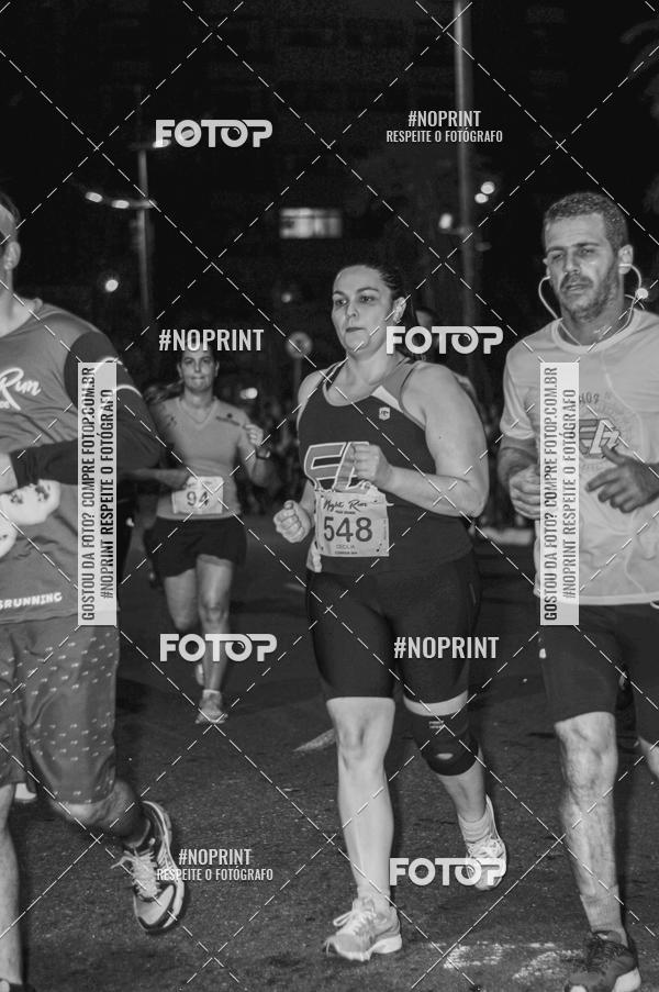 Buy your photos of the eventNight Run 5K 10K Praia Grande on Fotop