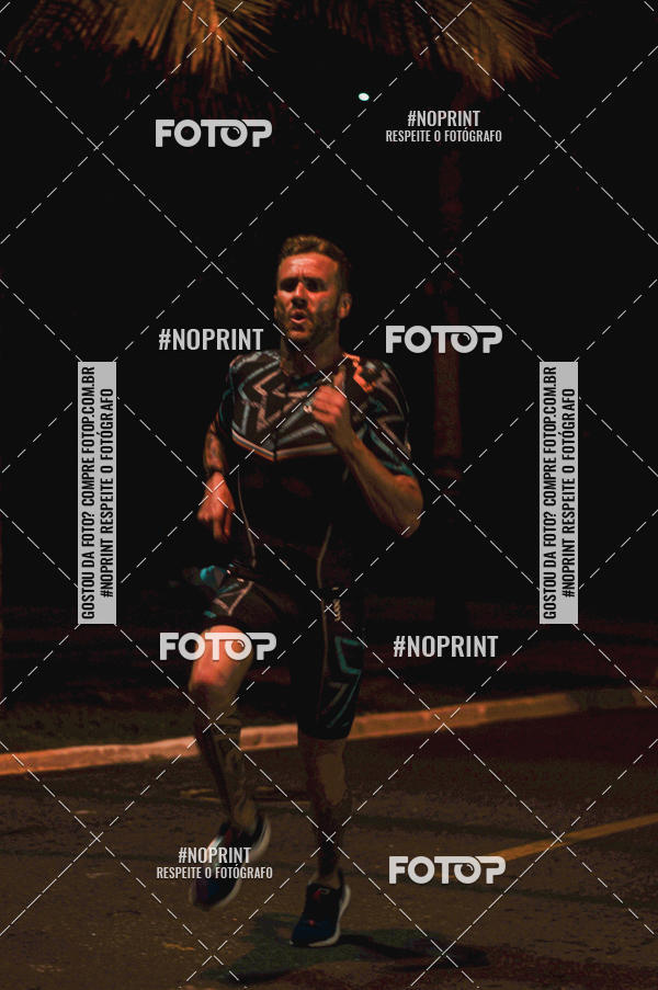 Buy your photos of the eventNight Run 5K 10K Praia Grande on Fotop
