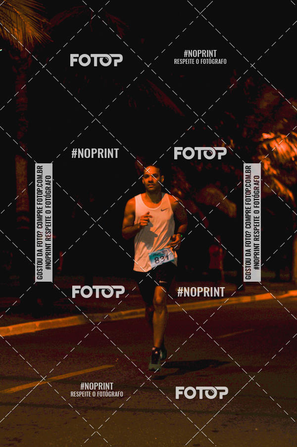 Buy your photos of the eventNight Run 5K 10K Praia Grande on Fotop