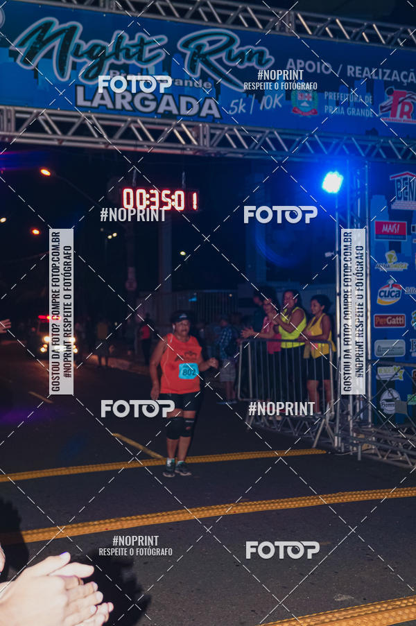 Buy your photos of the eventNight Run 5K 10K Praia Grande on Fotop