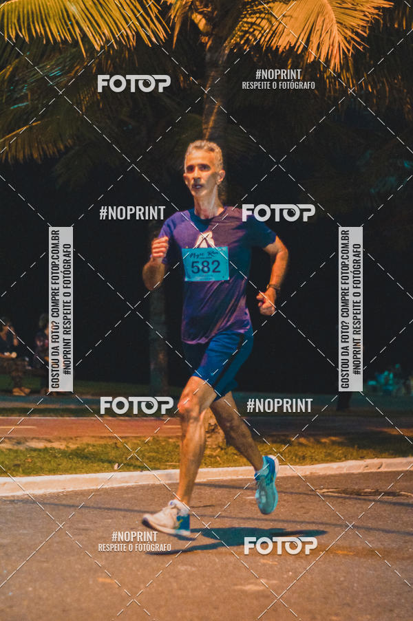 Buy your photos of the eventNight Run 5K 10K Praia Grande on Fotop