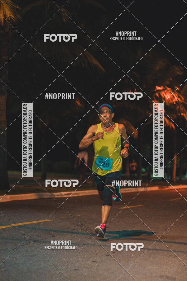 Buy your photos of the eventNight Run 5K 10K Praia Grande on Fotop